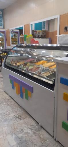 بستنی و آبمیوه بهار