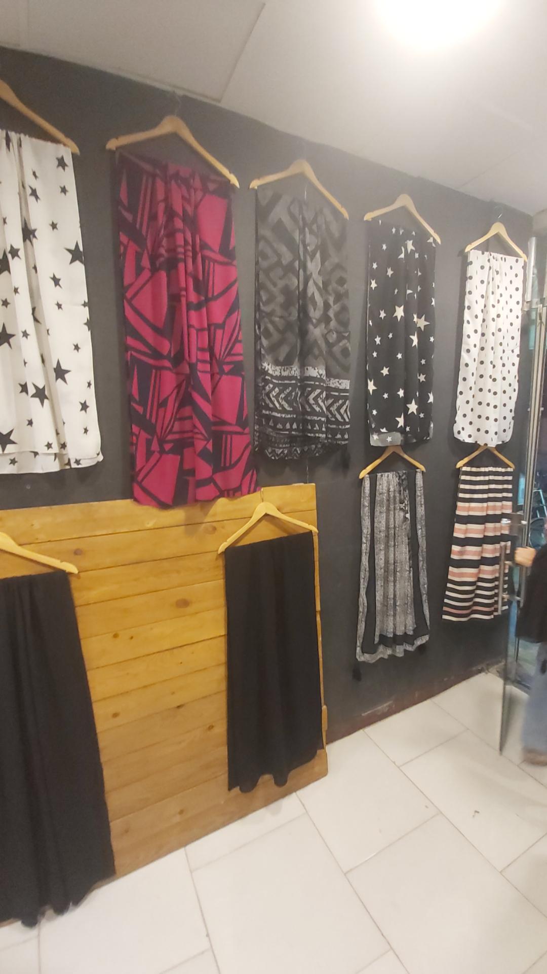 عکس  شال و روسری استریت استایل