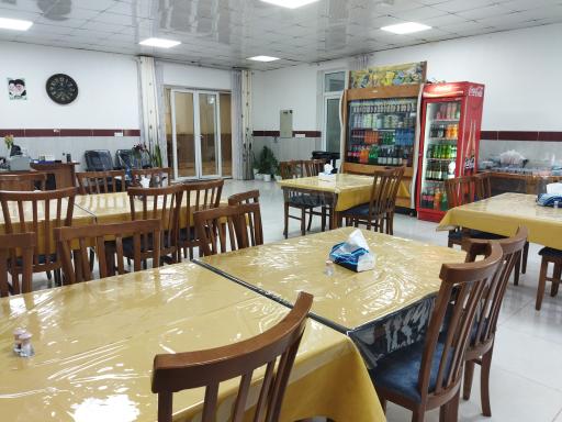 عکس رستوران گل لاله