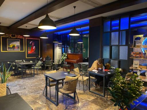 عکس کافه مان