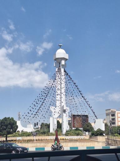 عکس میدان دوم صادقیه