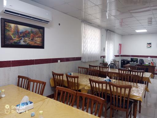 عکس رستوران گل لاله