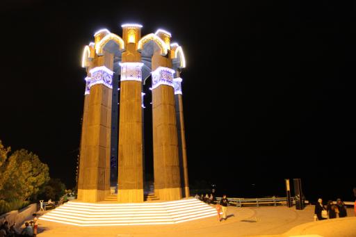 عکس برج یادمان شهدای گمنام