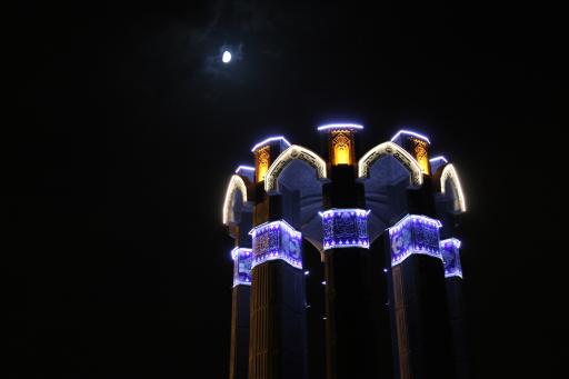 عکس برج یادمان شهدای گمنام