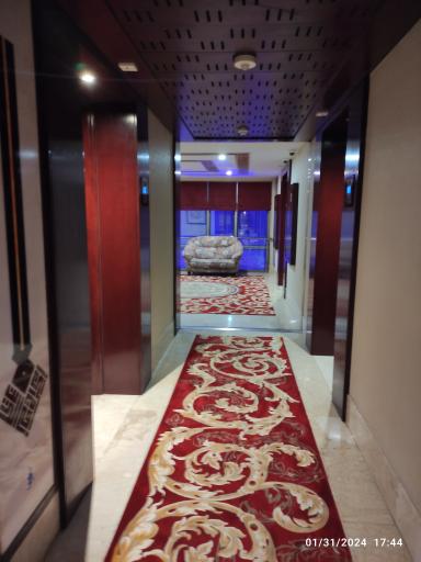 عکس هتل توس