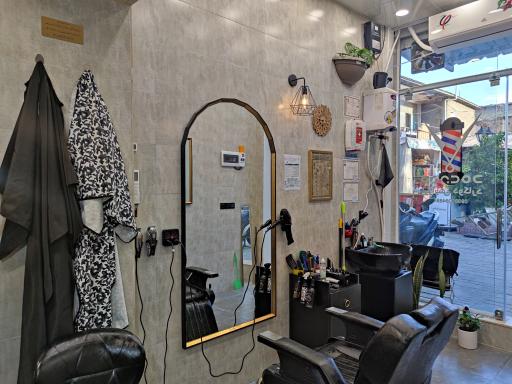 عکس آرایشگاه مردانه دوکارد