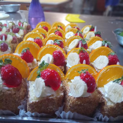 عکس قنادی مهتاب