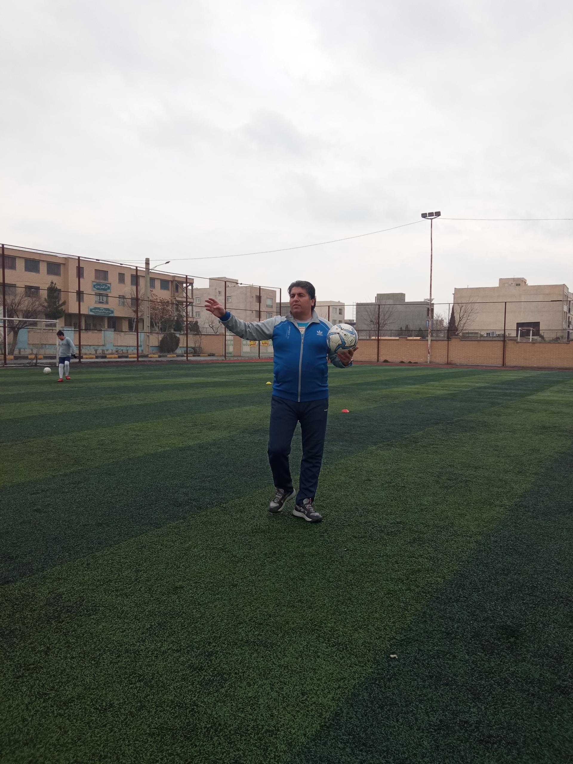 عکس باشگاه سرخپوشان پايتخت (روستوف)