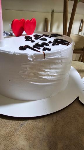 عکس قنادی قاقا لی لی خوشه