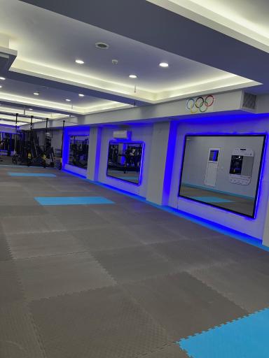 عکس باشگاه ورزشی منتخب