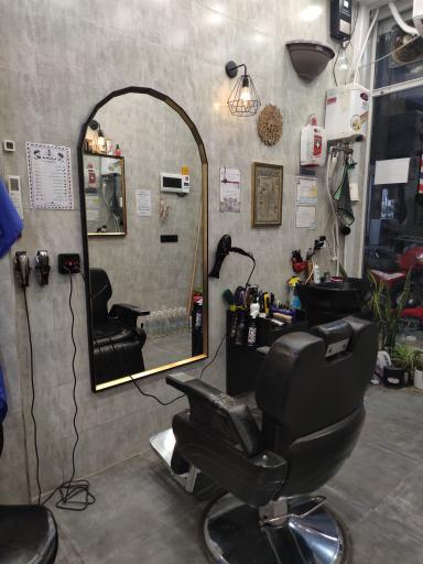 عکس آرایشگاه مردانه دوکارد