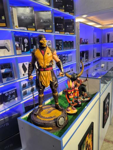 عکس فروشگاه ۲۰۲۰ ( شعبه ۳)