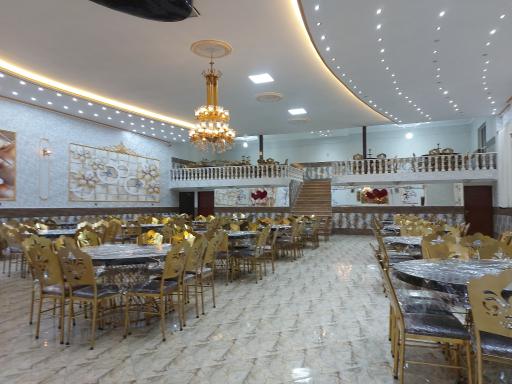 عکس باغ تالار اسطوره 