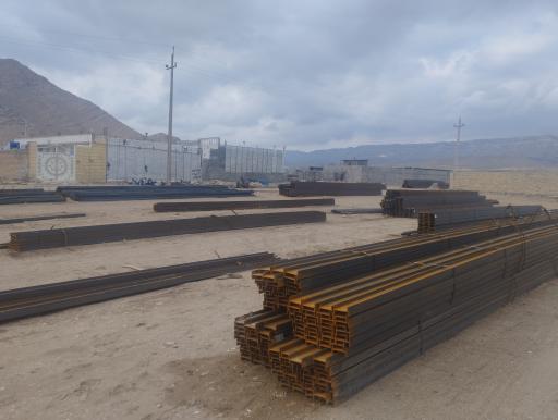 عکس آهن فروشی صادق کاکی زاده