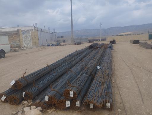 عکس آهن فروشی صادق کاکی زاده