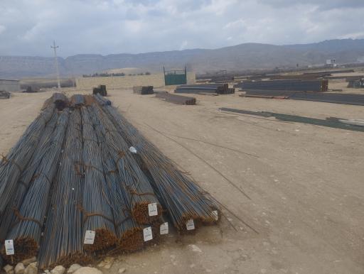 عکس آهن فروشی صادق کاکی زاده