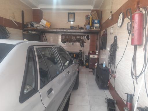 عکس تعمیرگاه پارسا