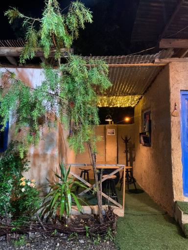کافه رستوران بومگردی پدربزرگ