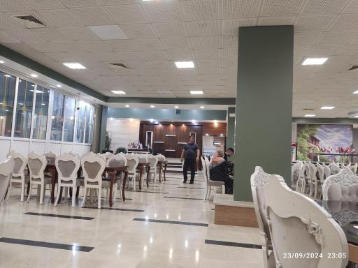 عکس رستوران مهتاب