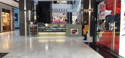 عکس لوازم آرایشی پارلا