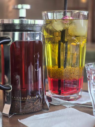 عکس کافی شاپ باما