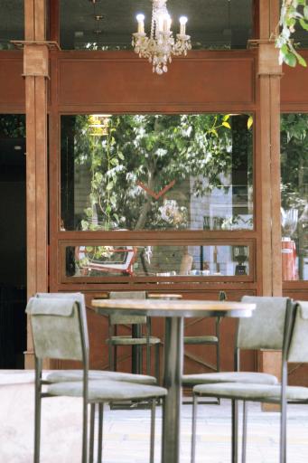 عکس کافی شاپ باما