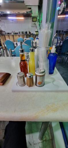 عکس طباخی لاله