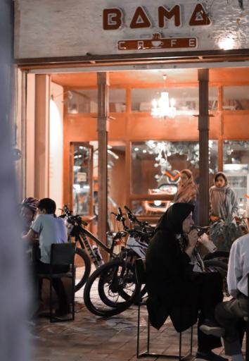 عکس کافی شاپ باما
