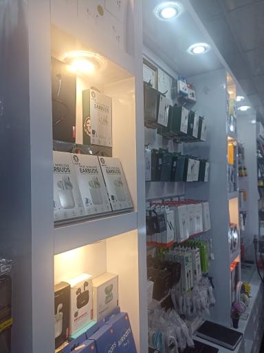 عکس فروشگاه موبایل سراج