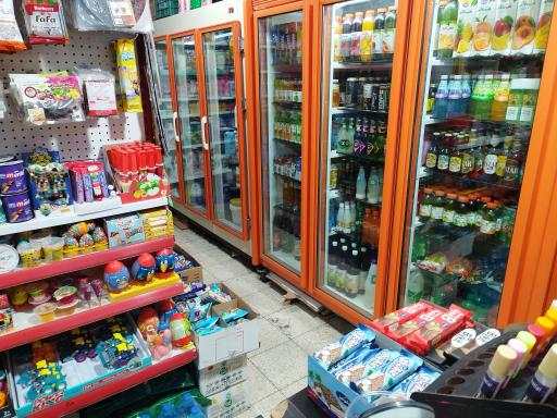 عکس سوپر مارکت زمانی