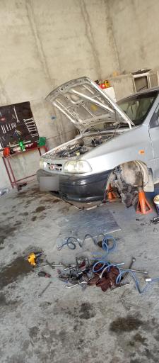 عکس تعمیرگاه جواد ذوقی 