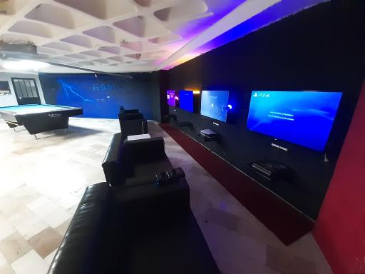 عکس بیلیارد هما 