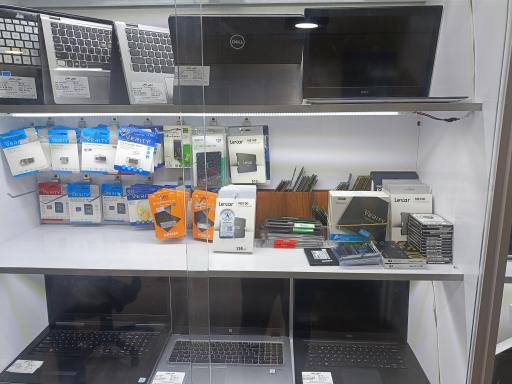 عکس فروشگاه دیجی ماهان