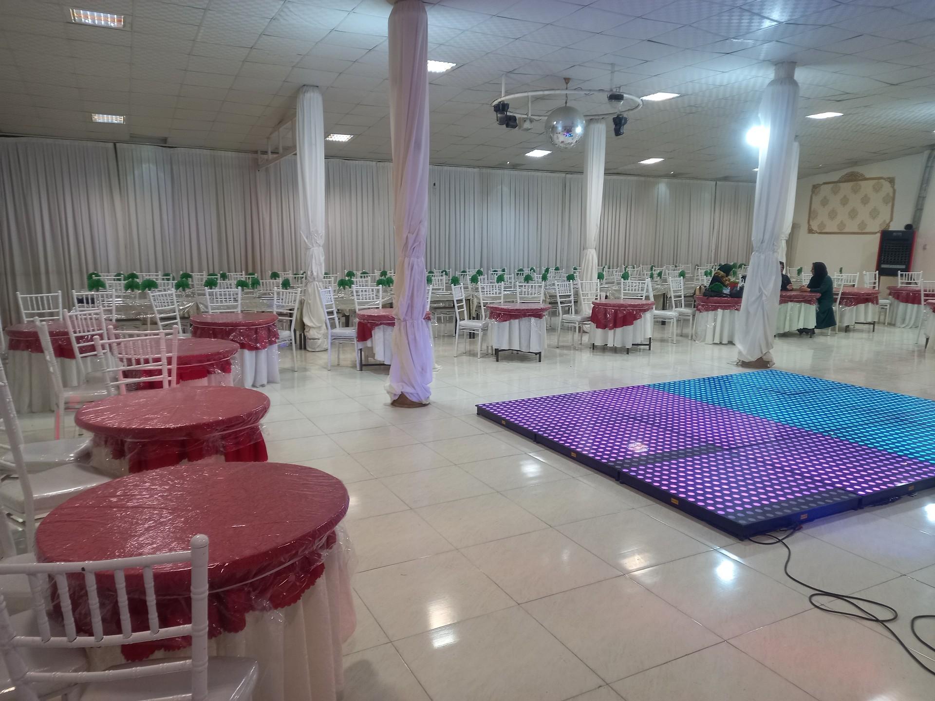عکس باغسرا و باغ تالار خوشبختی