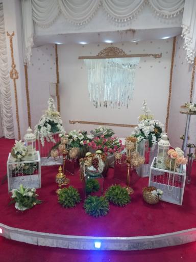 عکس باغسرا و باغ تالار خوشبختی