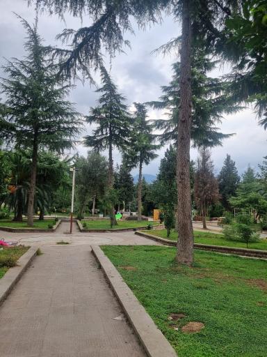 عکس پارک لاله های انقلاب