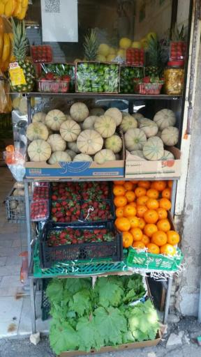 عکس سوپر میوه چهارفصل 