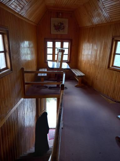 عکس کتابخانه چوبی