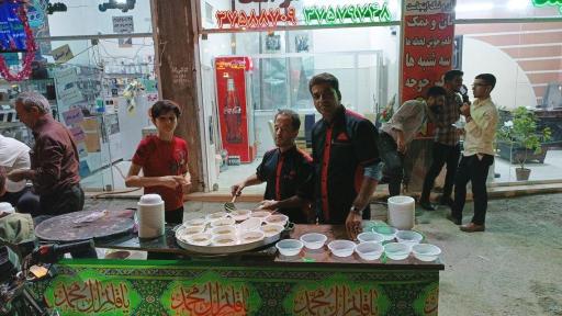 عکس کترینگ نان و نمک