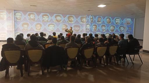 عکس باغ موزه دفاع مقدس مشهد