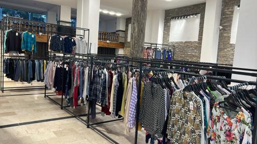 عکس فروشگاه اوتلت H&M