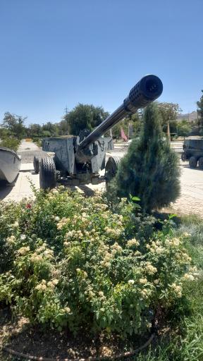 عکس باغ موزه دفاع مقدس مشهد