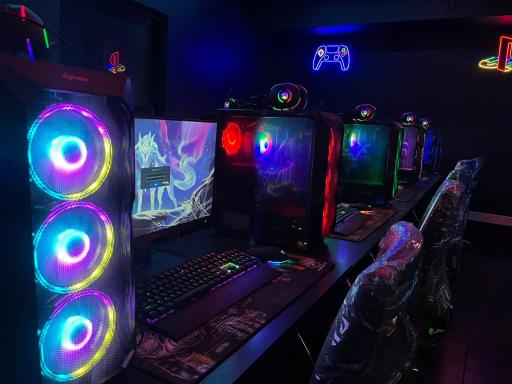 عکس گیم سنتر سورنا