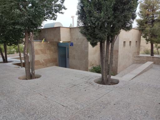 توالت عمومی و سرویس بهداشتی بوستان طلاییه