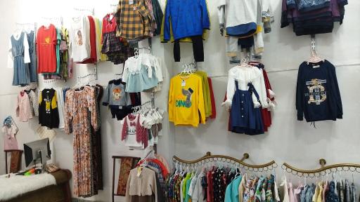 عکس پوشاک بچه گانه و زنانه کارن