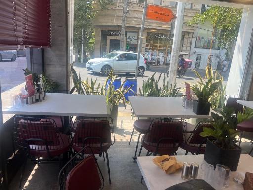 عکس طباخی کاج شعبه دیباجی