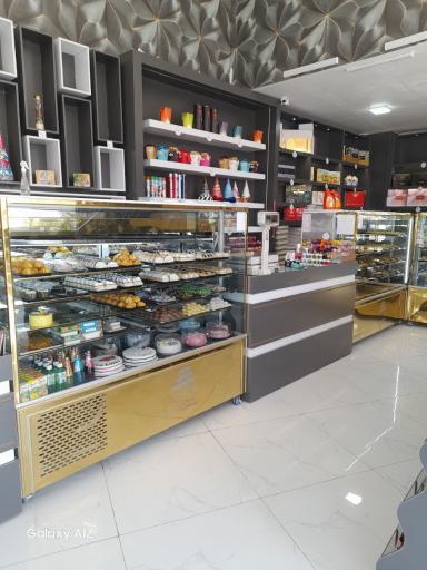 عکس شیرینی سرای یلدا