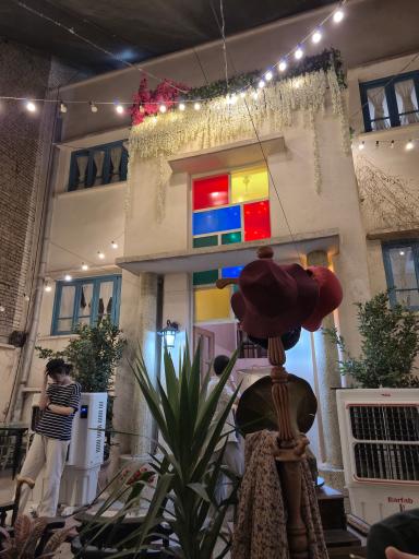 عکس کافه عمارت این خانه