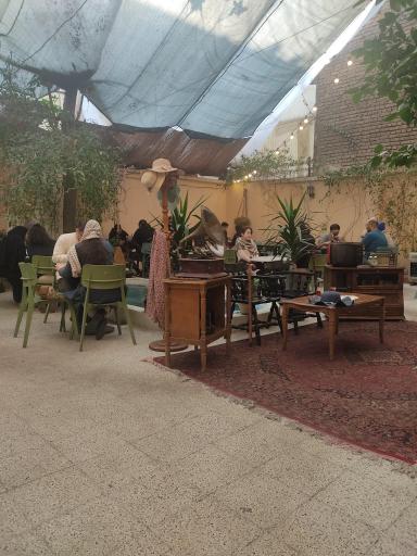 عکس کافه عمارت این خانه