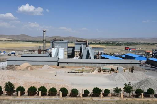 عکس مجتمع فروسیلیس غرب پارس